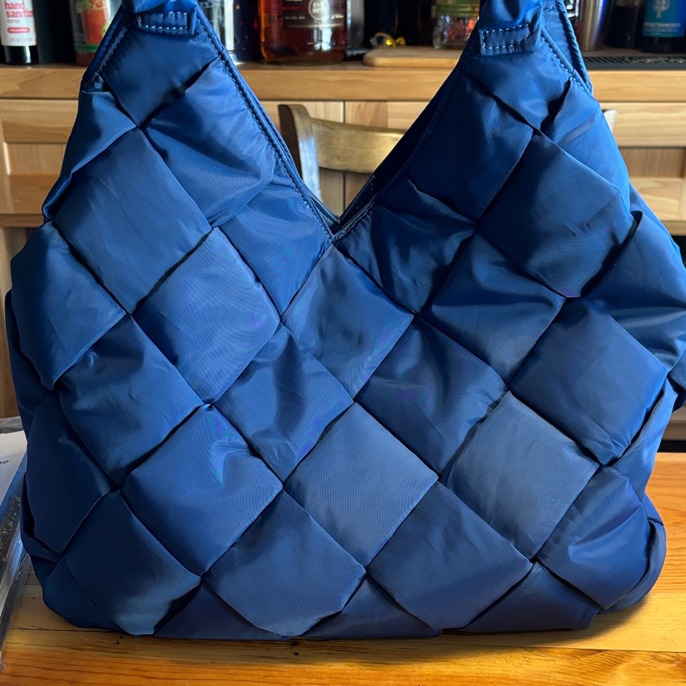Anthropology bag